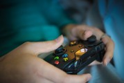 揭秘Xbox免費(fèi)游戲，有哪些值得一試的？，深度解析，找出 Xbox 游戲中的免費(fèi)好去處