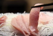 懷孕期間夢(mèng)見(jiàn)魚(yú)，寓意與解讀，懷孕期間夢(mèng)見(jiàn)魚(yú)的寓意與解讀