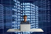 88家大市值公司半年報(bào)預(yù)喜，股價(jià)年內(nèi)平均上漲13%