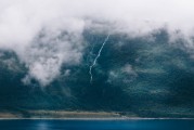 夢境中的剪發(fā)之旅，夢境中的剪發(fā)之旅，探索心靈與外在的轉(zhuǎn)變之旅