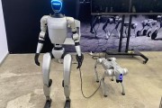 人形機(jī)器人哪家強(qiáng)？宇樹、智元、星海圖、開普勒等同臺(tái)競技