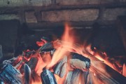 如何讓冰雪經(jīng)濟這團“火”燒得更旺燒得更長久？