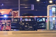 德國汽車沖撞人群事件已致數(shù)十人死傷，美官員：白宮正密切關注