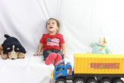 7歲兒童游戲，讓孩子在游戲中探索世界，從簡單玩中學(xué)，7歲兒童游戲引導(dǎo)其探索世界的教育方式