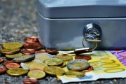 如何分析高盛對(duì)黃金的了解？這種分析對(duì)投資決策有何影響？