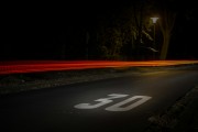 特斯拉vs宇樹：人形機(jī)器人雙雄爭(zhēng)霸，誰將主導(dǎo)萬億賽道？