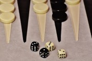 海量五子棋游戲盡在手機上，只需一部手機，隨時隨地享受五子棋的樂趣！
