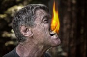 58歲泰森重返職業(yè)擂臺，誰接住了“潑天流量”？