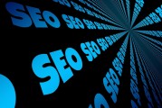 SEO（搜索引擎優(yōu)化）是一個復(fù)雜的過程，需要精心的規(guī)劃和實施。它涉及到網(wǎng)頁設(shè)計、內(nèi)容創(chuàng)作、關(guān)鍵詞選擇等多個方面。本文將詳細介紹如何進行有效的SEO，希望對你有所幫助。，5步教你有效進行SEO，策略、內(nèi)容與關(guān)鍵詞
