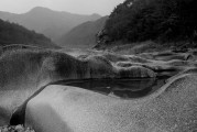 內(nèi)蒙是中國的西部地區(qū)，以其廣闊的草原、美麗的自然風(fēng)光和豐富的歷史文化吸引了大量的游客。作為一個網(wǎng)絡(luò)流量較大的區(qū)域，如何提升內(nèi)蒙的網(wǎng)站流量也成為了值得我們探討的問題。，內(nèi)蒙，如何通過網(wǎng)絡(luò)營銷提高網(wǎng)站流量
