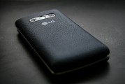 手機(jī)微信如何通過QQ注冊微信賬號，簡單步驟全解析，QQ輕松變身微信，注冊微信賬號的便捷QQ攻略